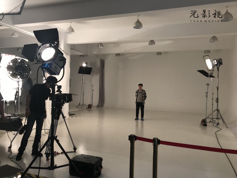 广告设计:创意与商业共舞的艺术